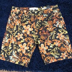 Guess floral shorts